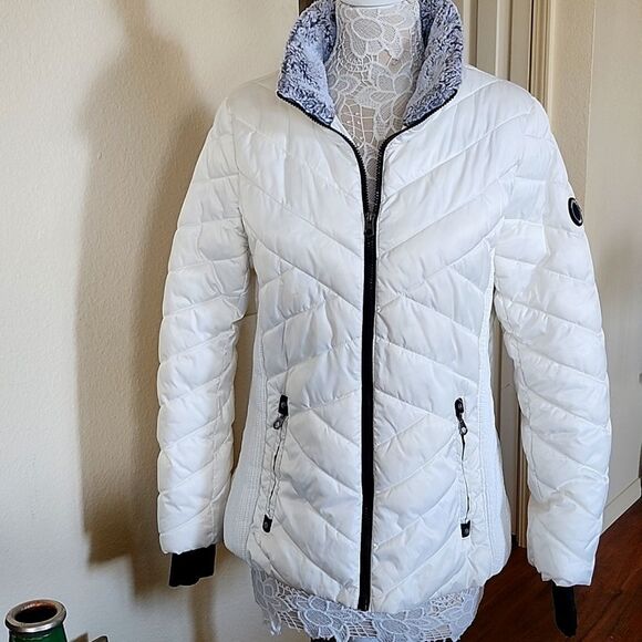 Nautica Down Alternative Jacket - Picture 2 of 13